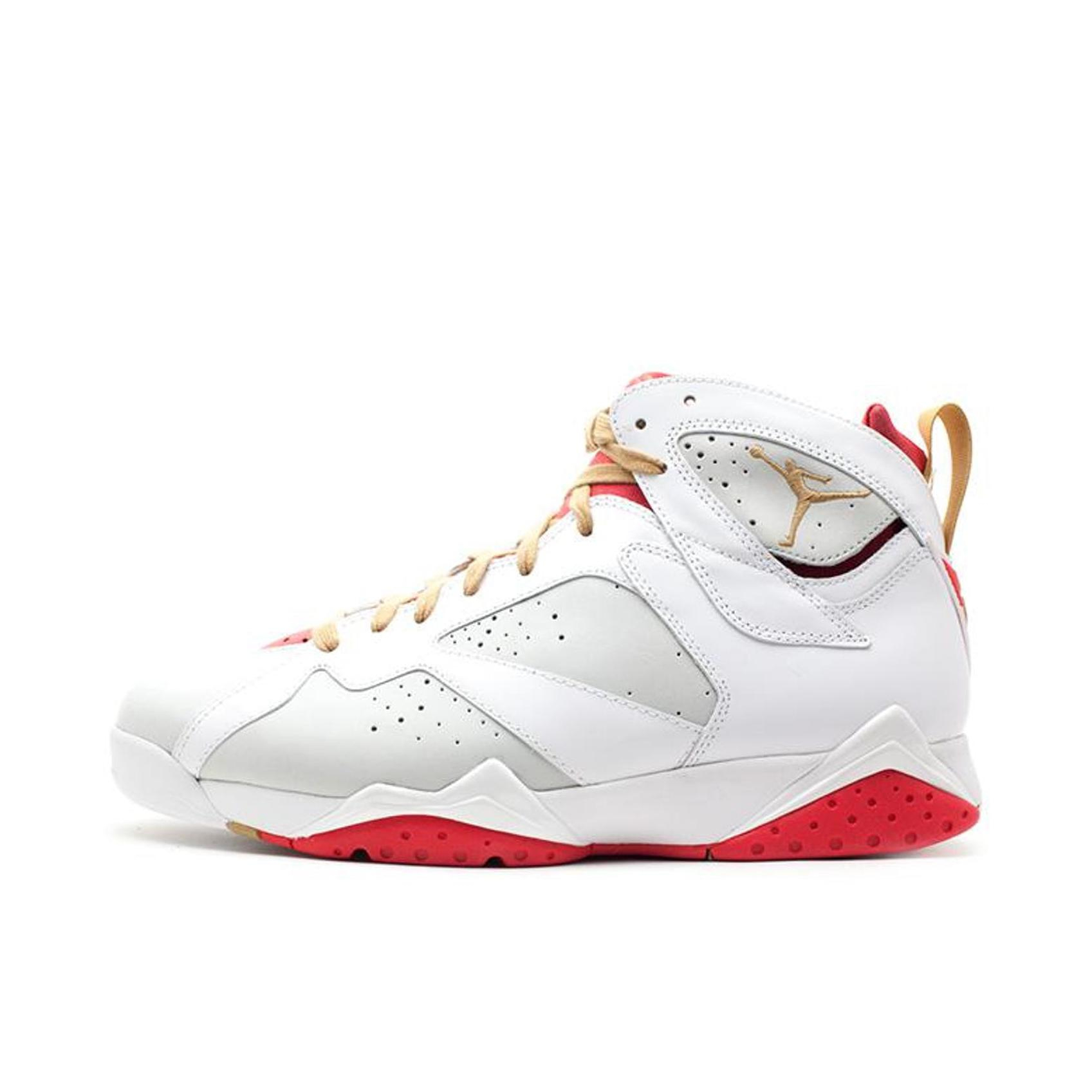 推荐商品：Air Jordan 7 运动休闲鞋 时尚防滑耐磨复古支撑合成革网布潮流 Hare YOTR (2011) 2011/兔年限定