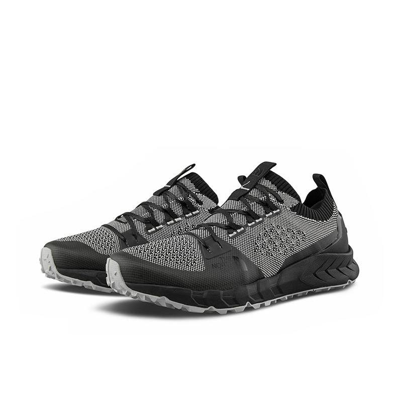 The North Face 户外舒适轻便休闲鞋 46A5