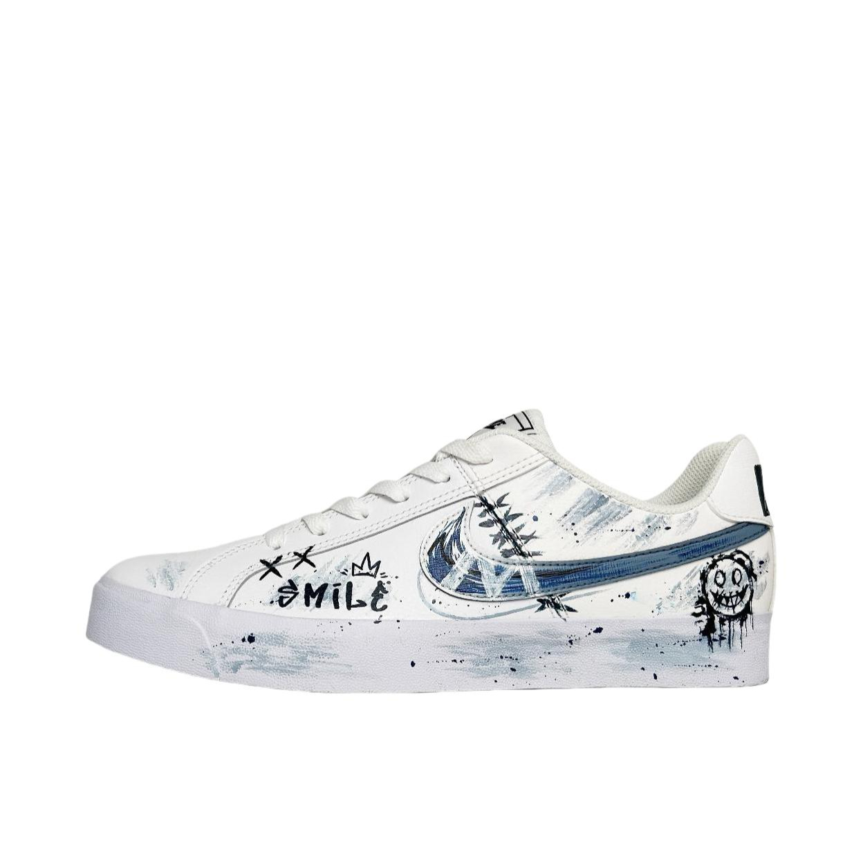 推荐商品：【定制球鞋】Nike Court Royale 板鞋 抗冲击性防水防滑耐磨透气简约百搭休闲潮流 泼墨笑脸