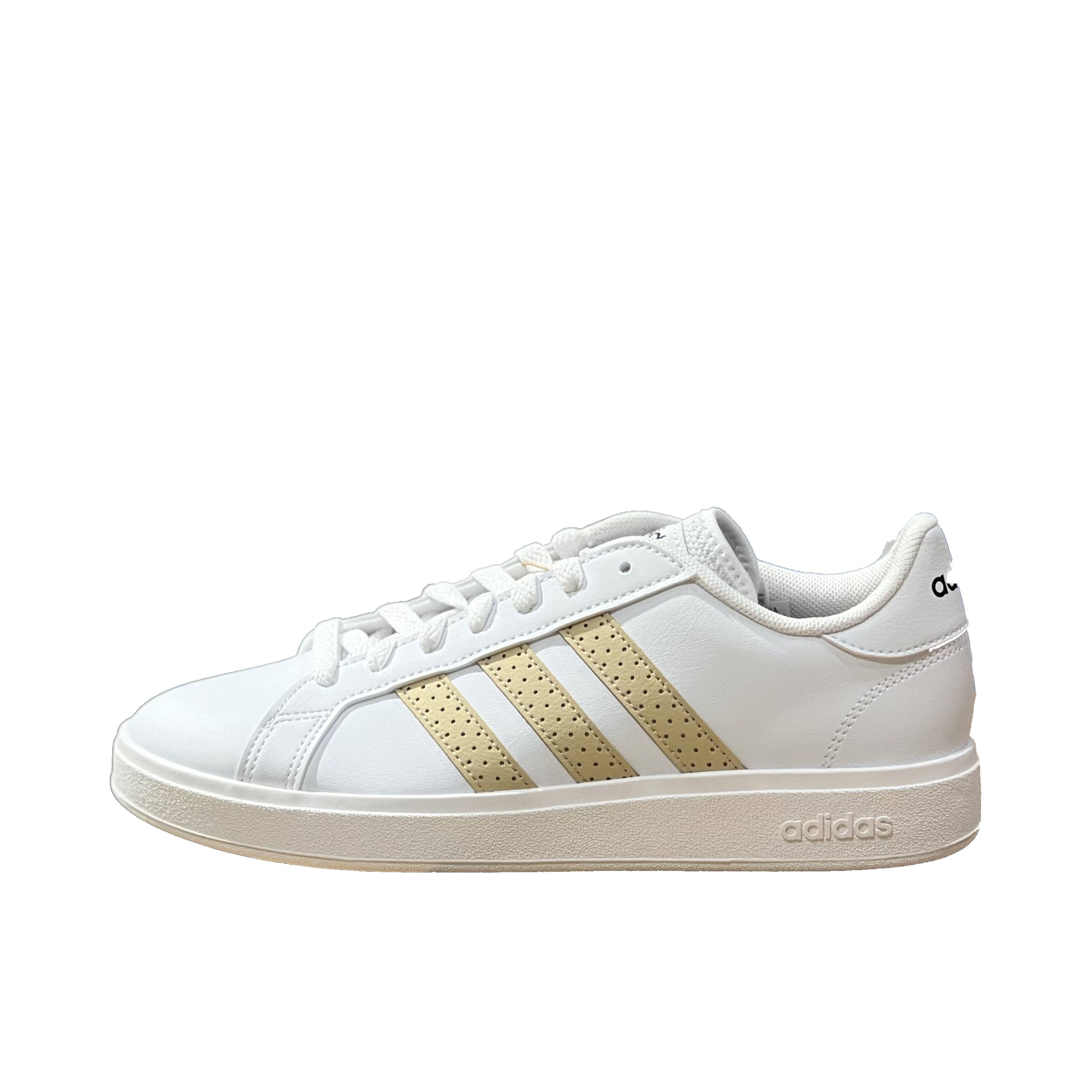 推荐商品：adidas NEO Grand Court 板鞋 防滑耐磨减震透气休闲复古时尚防水轻运动 白色/棕色/黑色
