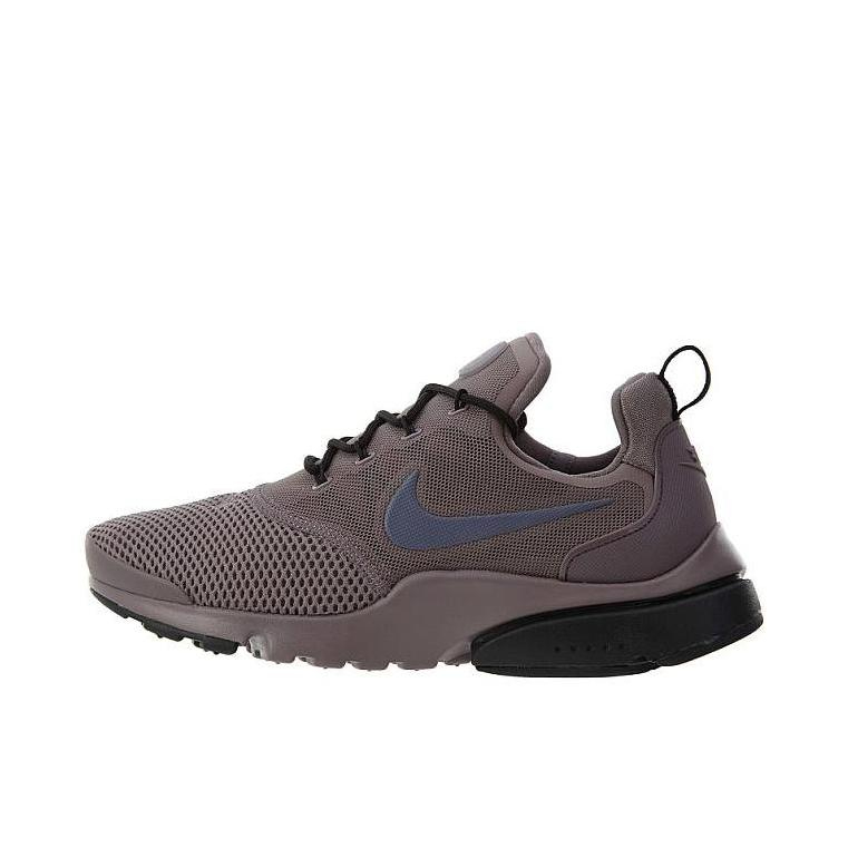 推荐商品：Nike Presto Fly 跑鞋 防滑耐磨轻便透气运动回弹减震 男款/棕色