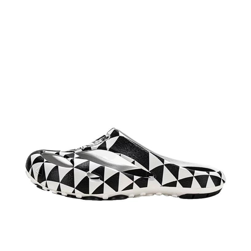推荐商品：KEEN/科恩 拖鞋 户外休闲涉水 ESOW联名/黑色