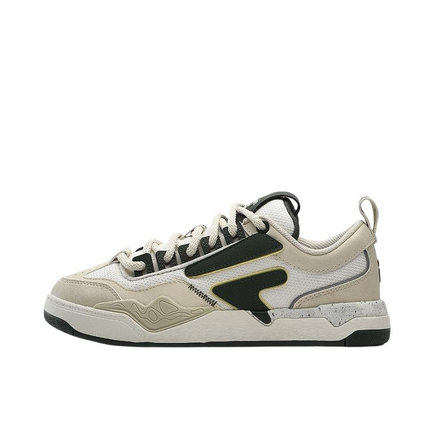 推荐商品：FILA/斐乐 Nollie 板鞋 豚跃鞋 防滑耐磨减震包裹性拼接舒适百搭薄底 米色