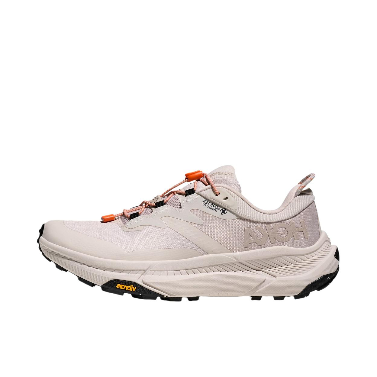 推荐商品：HOKA ONE ONE  Transport Chukka GTX 畅行防水 防滑耐磨 舒适缓震  中帮 登山鞋 时尚百搭  徒步鞋 女款/石灰白