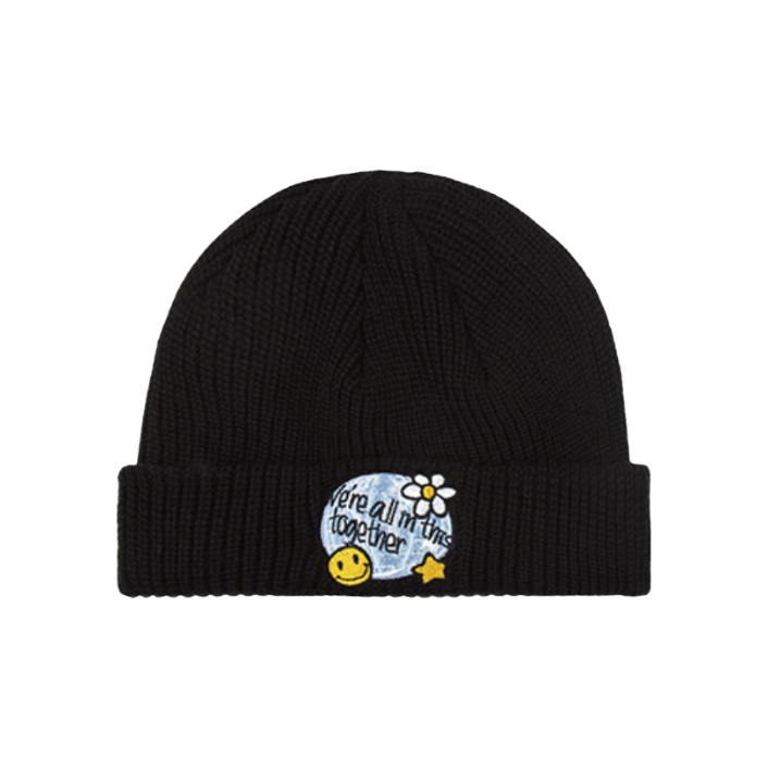 推荐商品：【乃万同款】Ravenous X SSUR PLUS 联名款地球笑脸刺绣针织帽 RVNSSUR20-HAT002