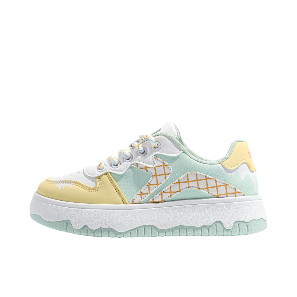 推荐商品：鮀品 轻便耐磨 透气 百搭简约 休闲时尚 板鞋 TP1212L 女款/香草薄荷