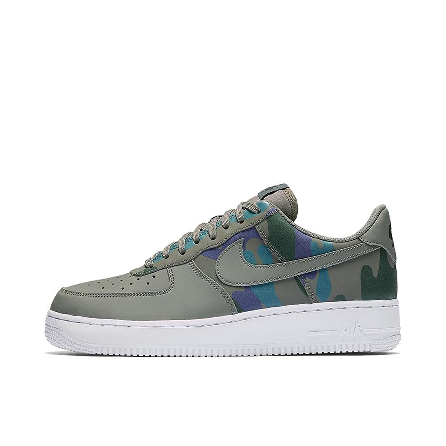 推荐商品：Nike Air Force 1 空军一号 板鞋 轻便舒适百搭耐磨防滑复古 Camo Dark Stucco 灰色迷彩