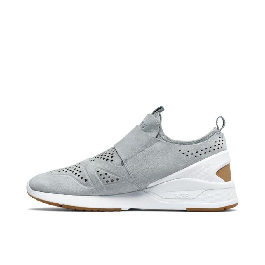 推荐商品：New Balance 111 复古耐磨 舒适透气 运动休闲鞋 Grey/White 灰白