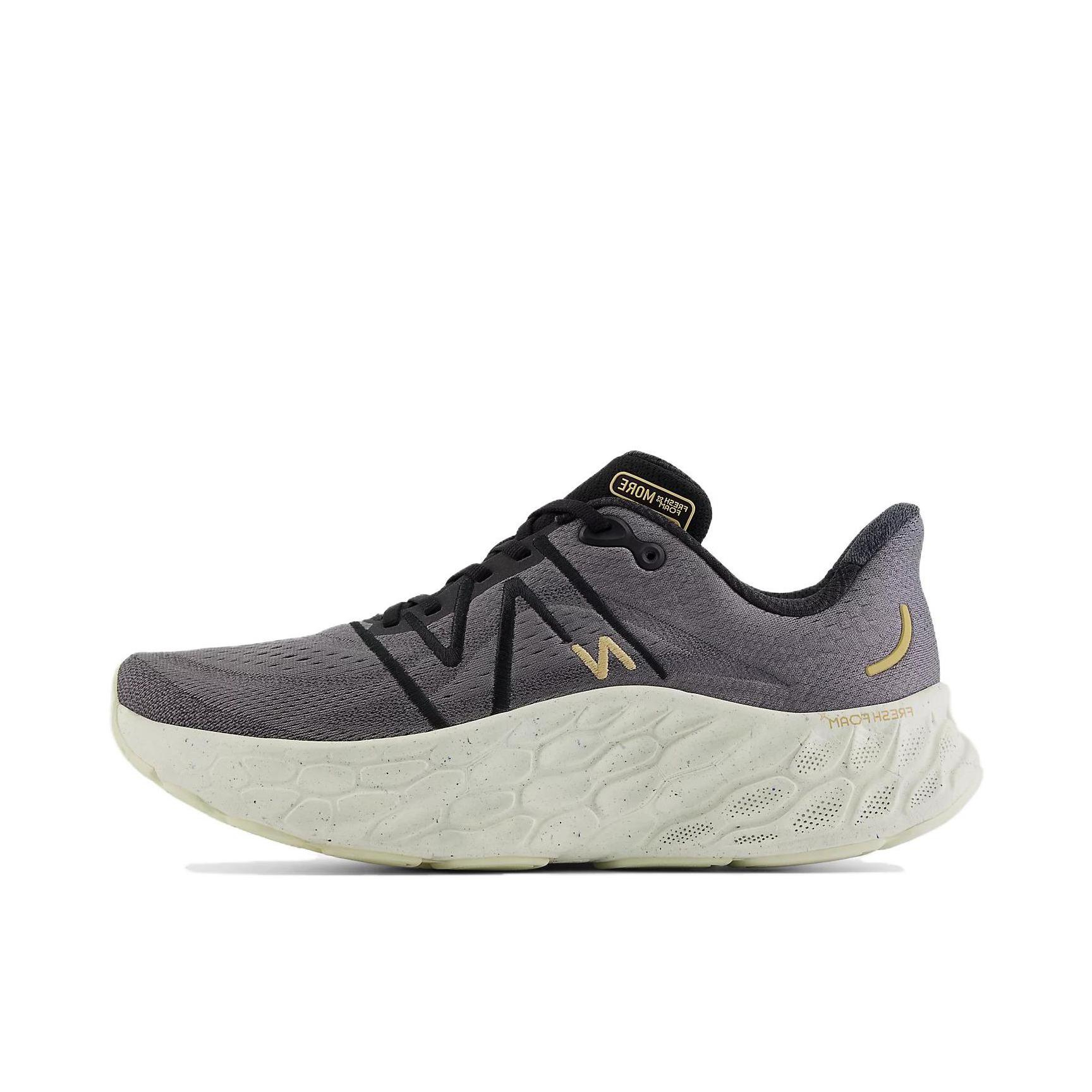 推荐商品：New Balance Fresh Foam X More V4 跑鞋 马拉松增高缓震防滑耐磨网布织物回弹圆头 黑色/灰色