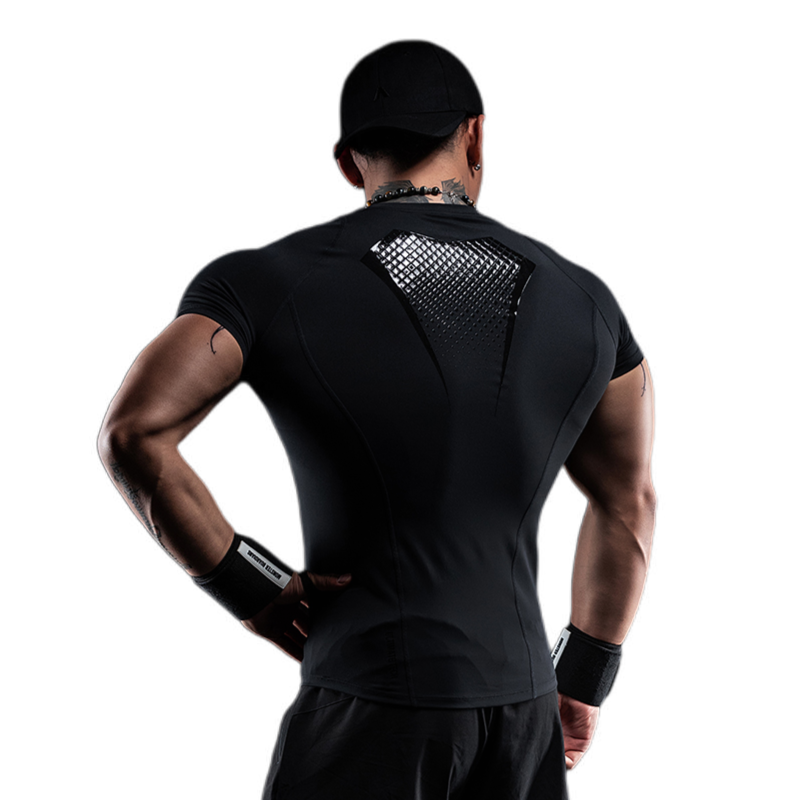 推荐商品：monster guardians 防滑吸湿速干短袖紧身衣 AZD117 黑