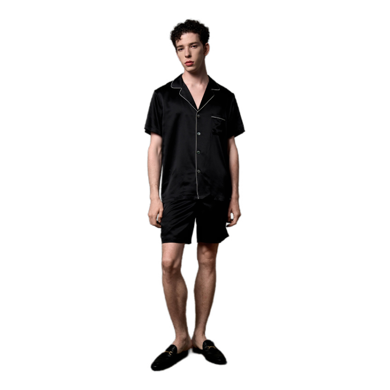推荐商品：Solo seta 短袖油漆真丝单排扣睡衣 男女同款 Y23SS-08-256 尊贵黑