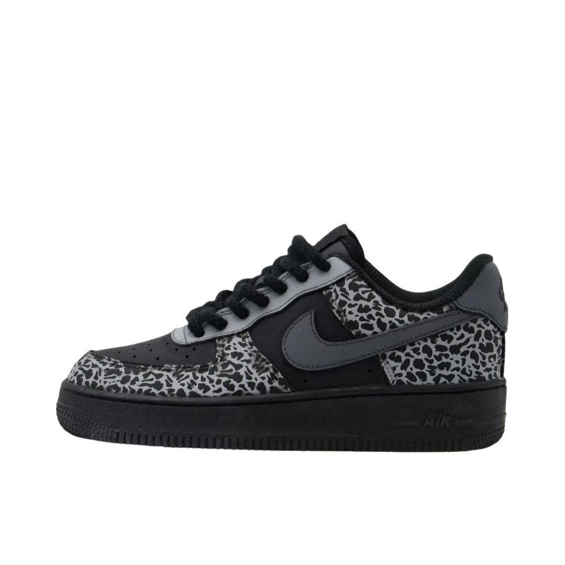 推荐商品：【定制款】 Nike Air Force 1 板鞋 防滑减震耐磨低帮增高 巧克力豹纹