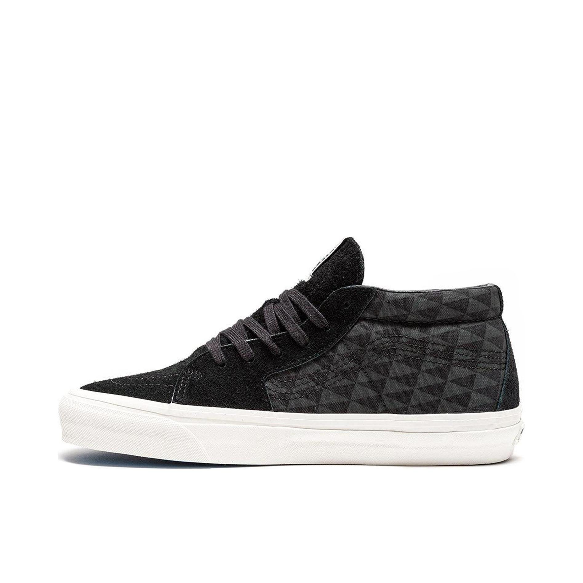 推荐商品：Vans/范斯 SK8-Mid 板鞋 潮流拼接复古百搭防滑耐磨 黑色/白色/灰色格子
