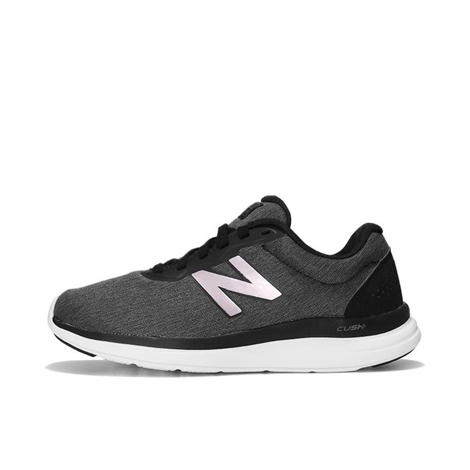 推荐商品：New Balance Versi系列 休闲 舒适耐磨 低帮 跑鞋 女款/黑白
