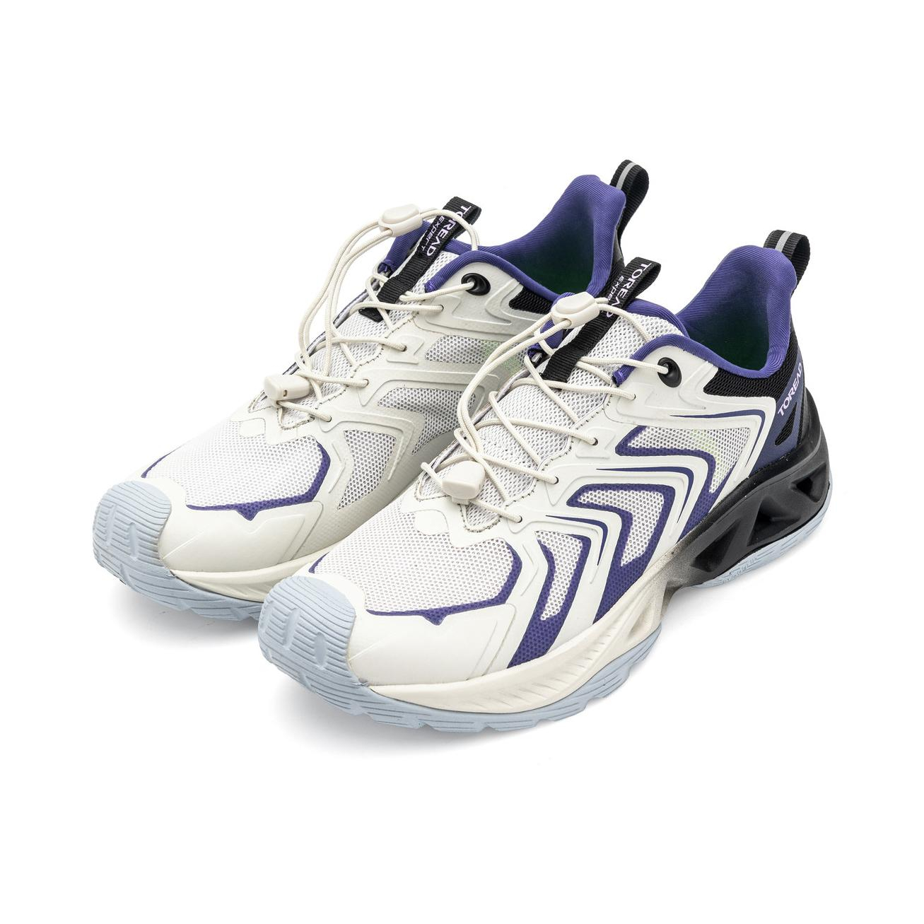 推荐商品：探路者 雨蛙仿生3.0 防滑耐磨 舒适透气 轻盈 涉水 松紧 户外鞋 溯溪鞋 女款/汽灰色/紫色