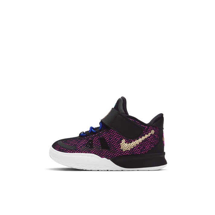 推荐商品：Nike Kyrie 7 缓震耐磨 轻便透气 运动鞋儿童 婴童/黑色/紫色