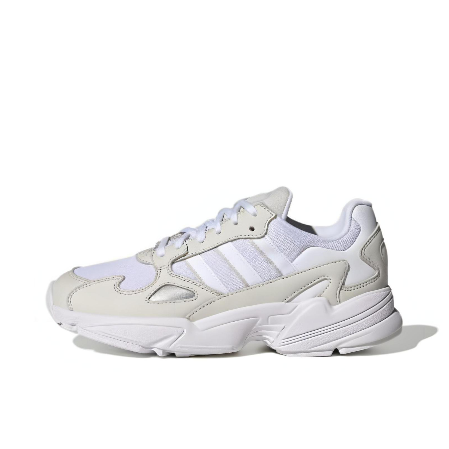 推荐商品：adidas Originals  Falcon  轻便耐磨 舒适透气 复古 运动 休闲鞋 老爹鞋 全白色