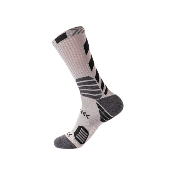 推荐商品：Super Elite 吸汗透气防滑长筒袜 2028