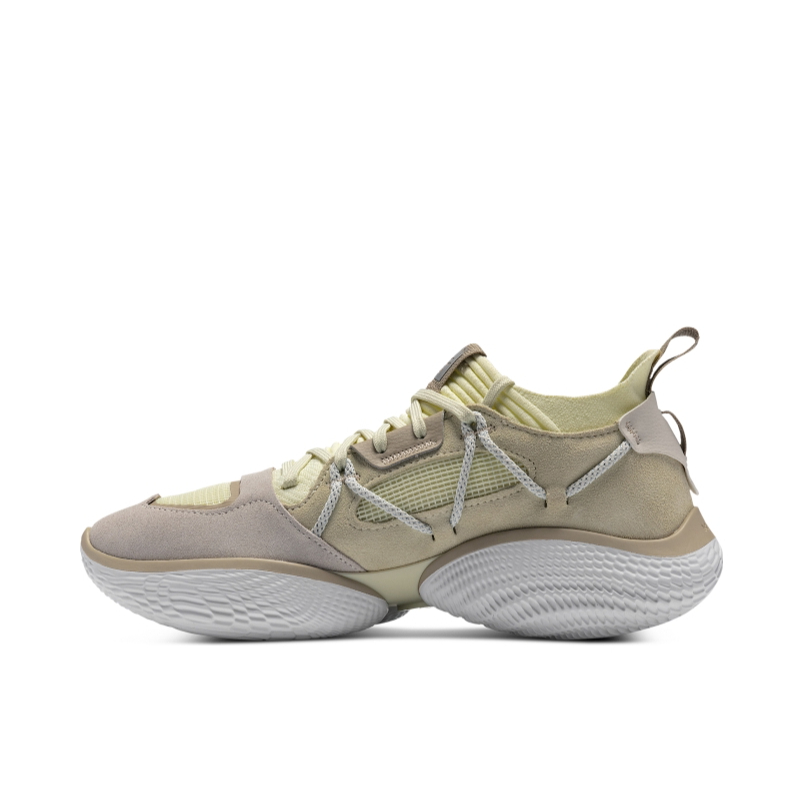 推荐商品：Under Armour/安德玛 Curry Flow POD 健身训练 透气 缓震耐磨 运动 篮球鞋 黄色