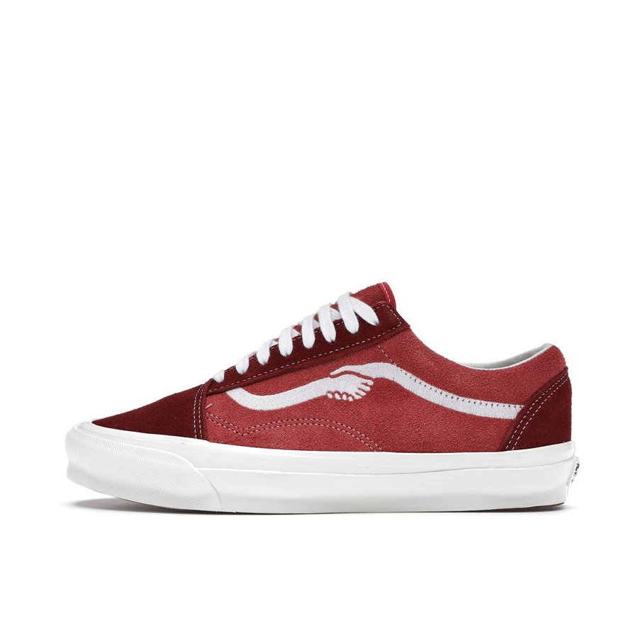 推荐商品：Vans/范斯 Old Skool 滑板鞋 板鞋 轻便防滑复古舒适经典 暗红/黑色