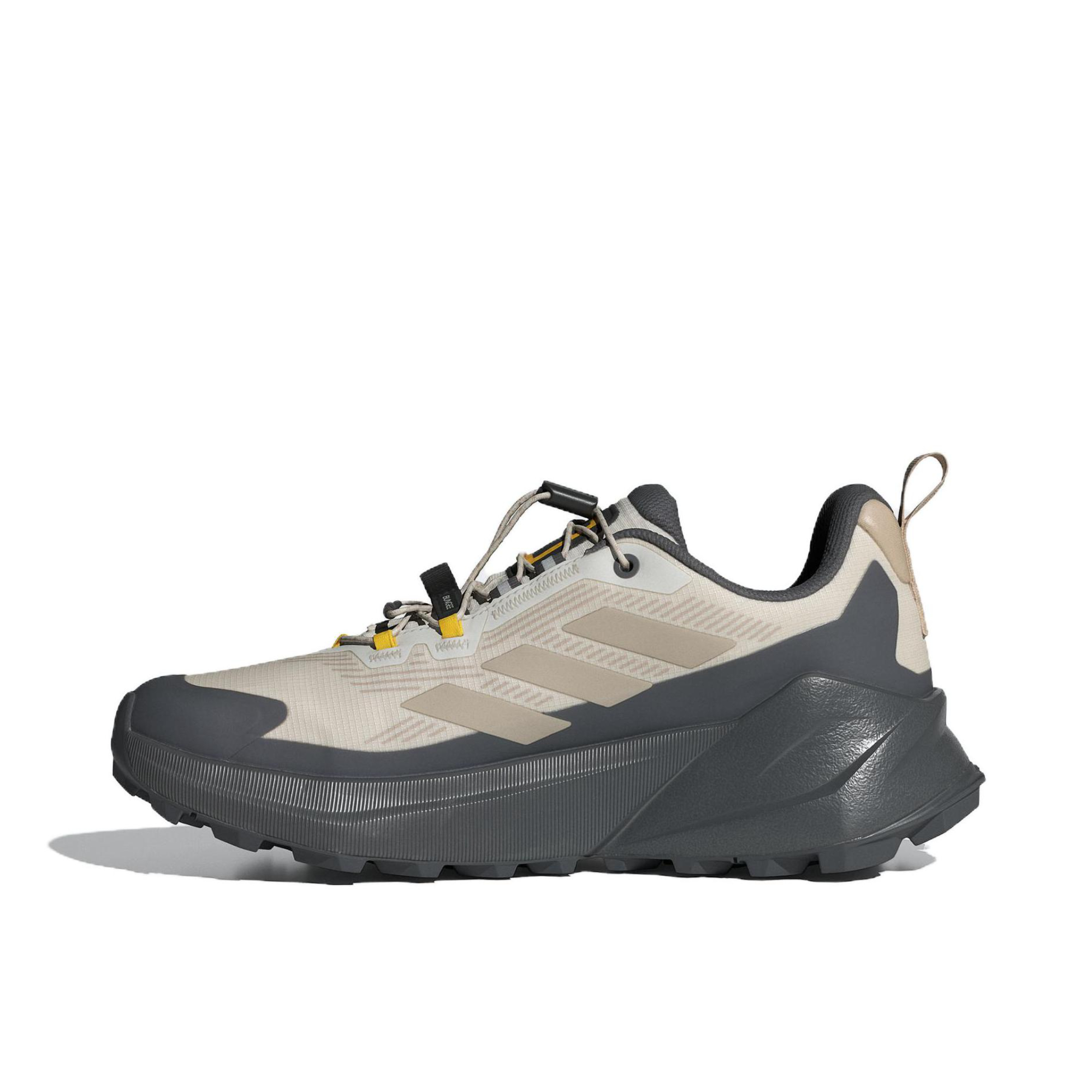 推荐商品：adidas  Terrex  Trailmaker 2.0  舒适缓震 防滑耐磨 防水抓地 户外休闲鞋 女款/轨道灰/深灰色