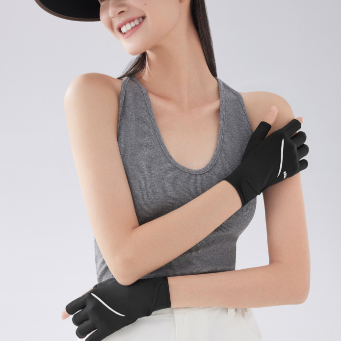 推荐商品：蕉下 裸感触屏透气全指冰丝露指半指手套 AL365