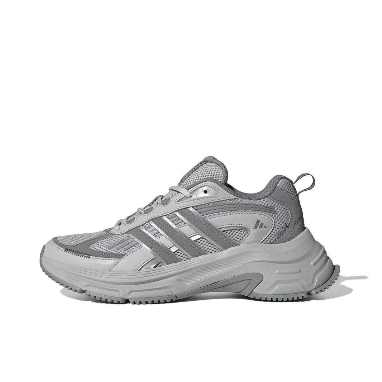 推荐商品：adidas FC Classic 跑鞋 轻便缓震防滑耐磨舒适网面透气休闲轻运动流光风织物支撑增高 灰色