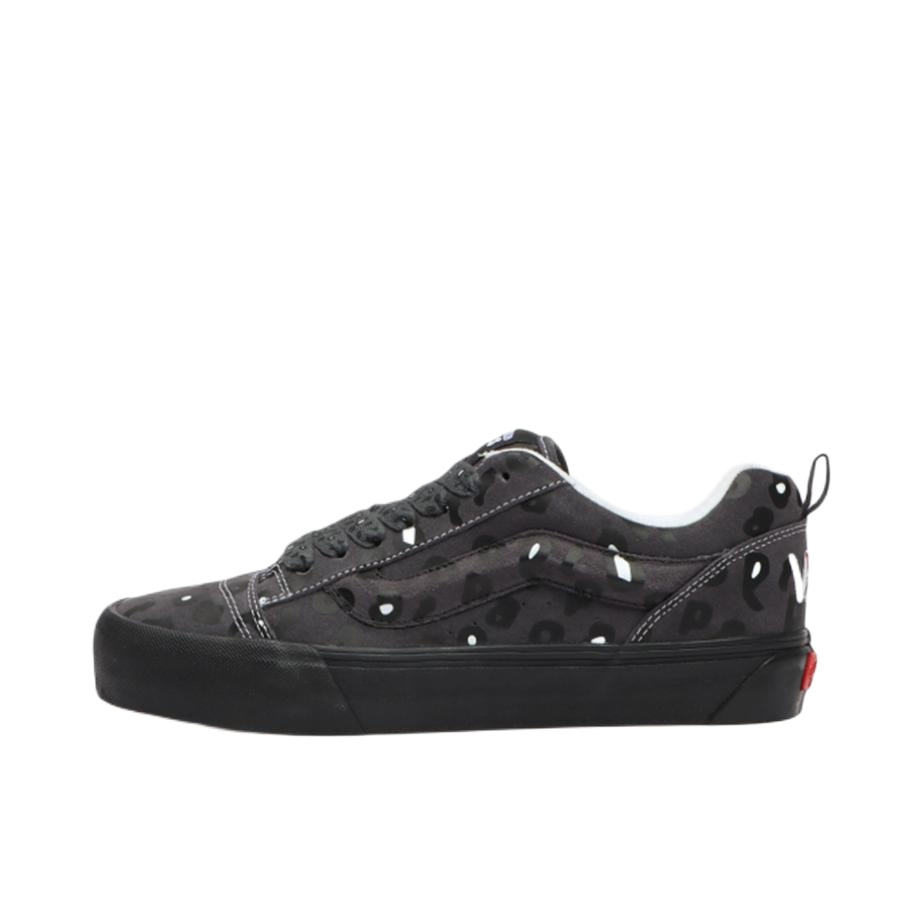 推荐商品：Vans/范斯 Knu-Skool 板鞋 面包鞋 滑板鞋 复古美式时尚防水支撑贴合圆头 Imran Potato联名/黑色