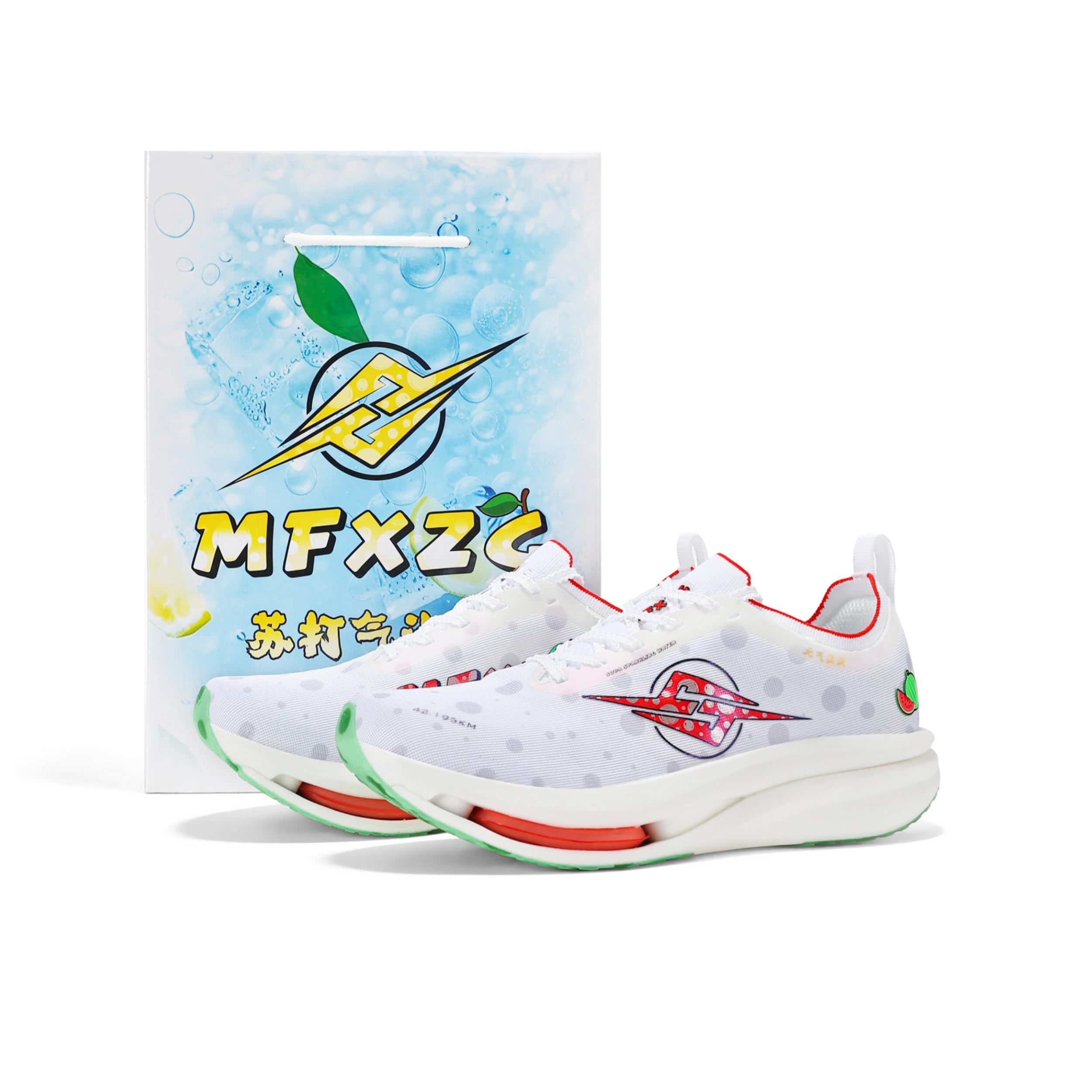 推荐商品：迈飞星 气泡Pro 跑鞋 异型超临界分趾全掌碳板Maifly动态气垫马拉松体考 礼盒款/气泡水