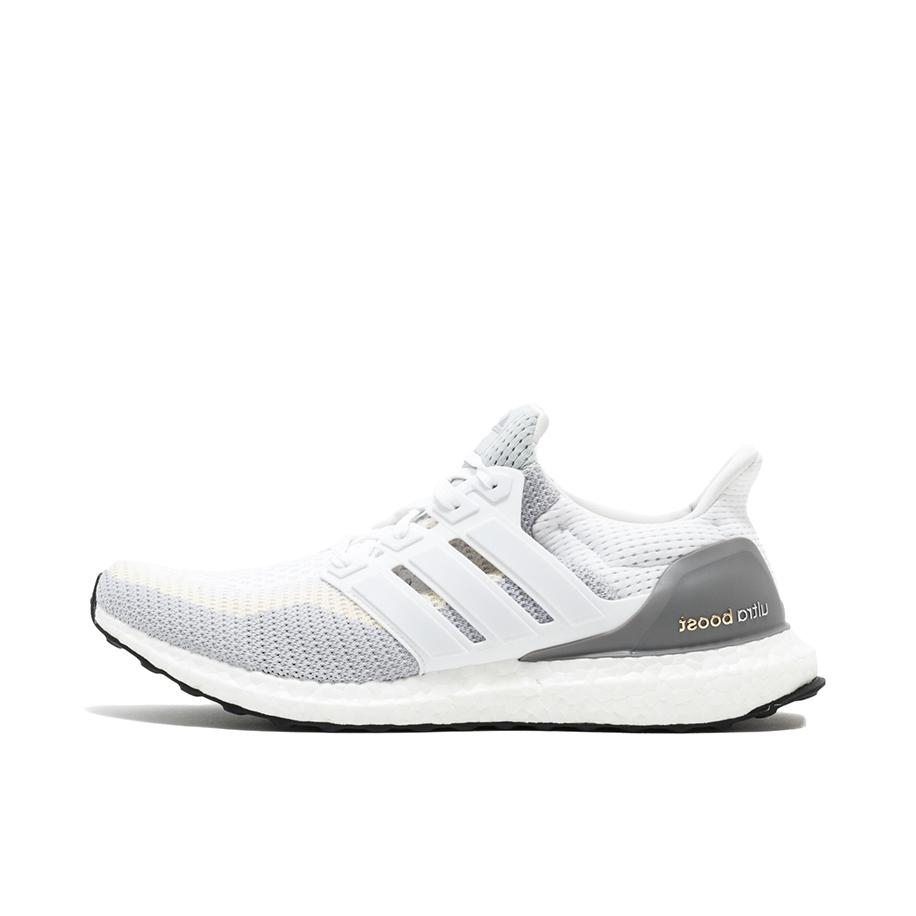 推荐商品：adidas Ultra Boost 2.0 跑鞋 防滑耐磨透气减震轻便休闲运动织物舒适百搭圆头 White Gradient 灰白