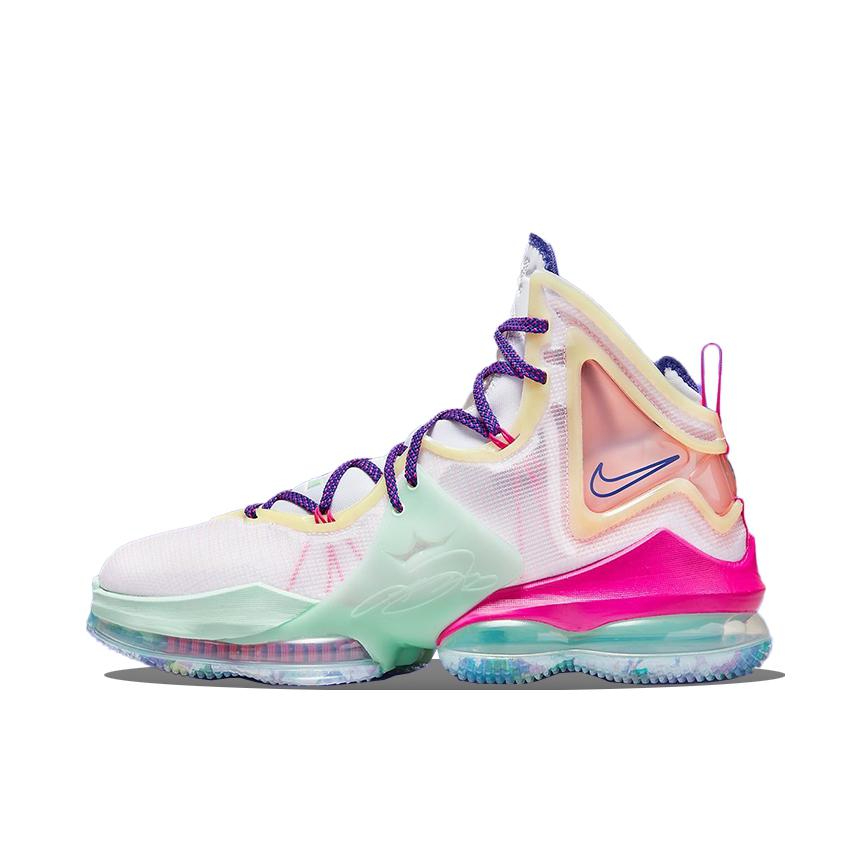 推荐商品：Nike Zoom LeBron 19 詹姆斯 缓震 织物 支撑 回弹 合成革 篮球鞋 Love letter 全明星/2022