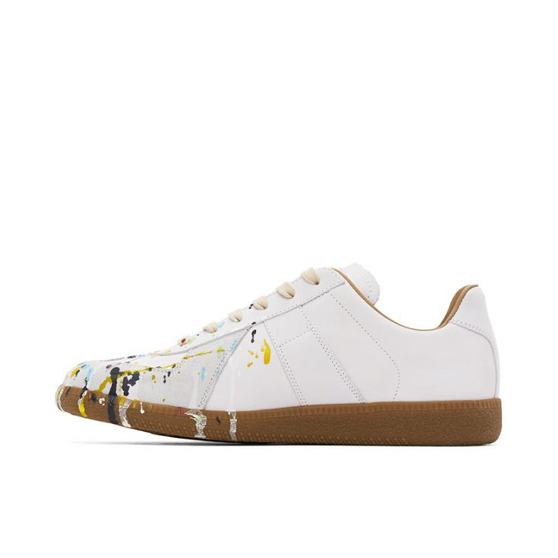 推荐商品：Maison Margiela 梅森·马吉拉 Replica 板鞋 德训鞋 时尚复古简约圆头牛皮拼接 白色/棕色/彩色