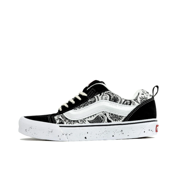 推荐商品：【定制球鞋】 Vans/范斯 Knu Skool 板鞋 防滑耐磨舒适减震时尚潮流复古百搭简约街头 黑与白
