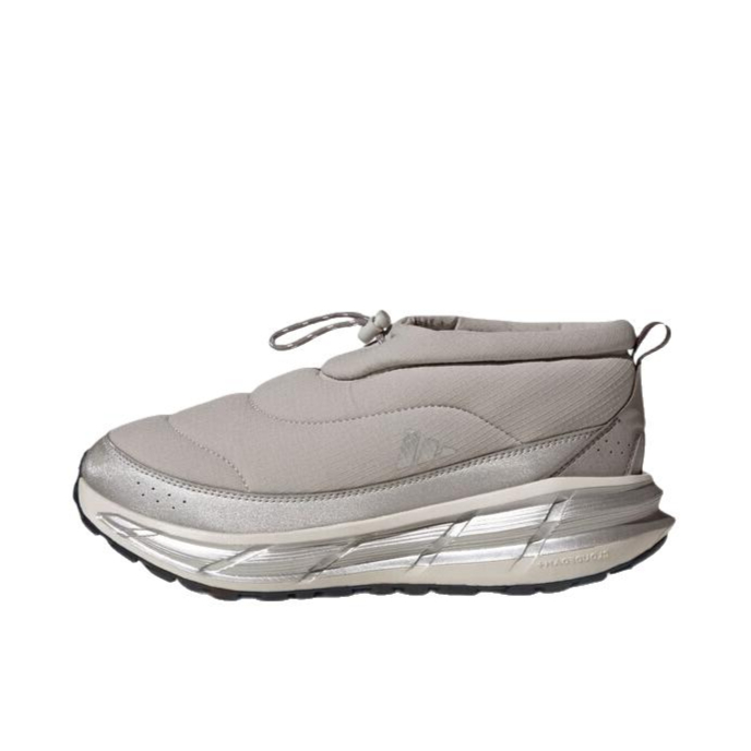 推荐商品：adidas Astrastar 运动休闲鞋 织物耐磨圆头 浅灰色/金属暗银色/冰灰色