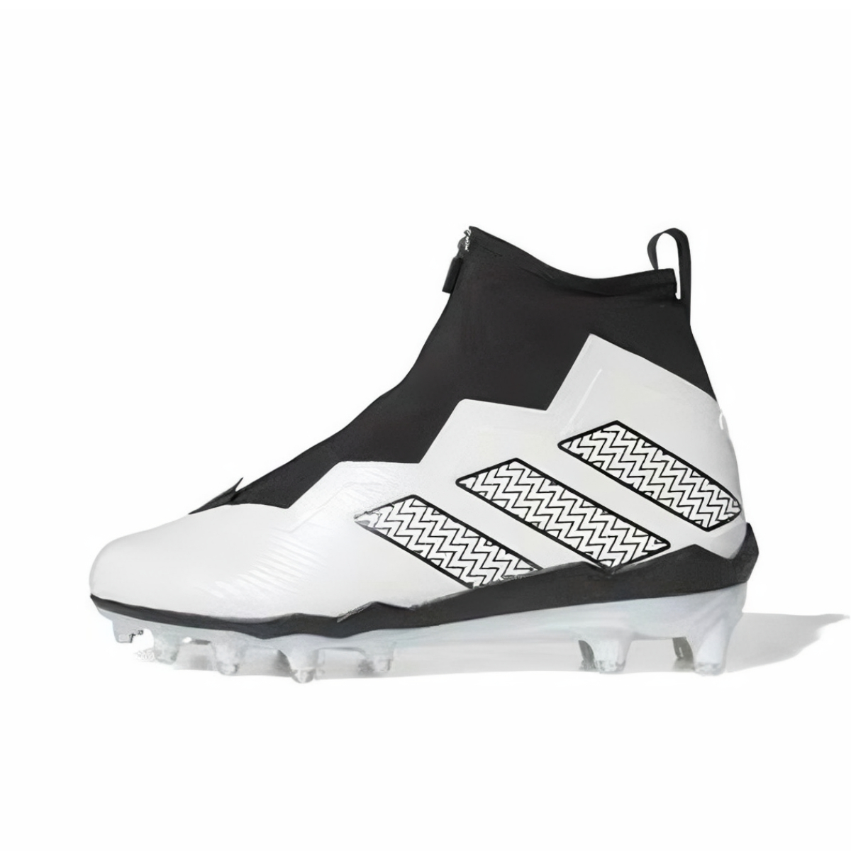 推荐商品：adidas Nasty 2.0 防滑耐磨 舒适百搭 潮流简约 人造草坪 户外鞋 黑色/白色