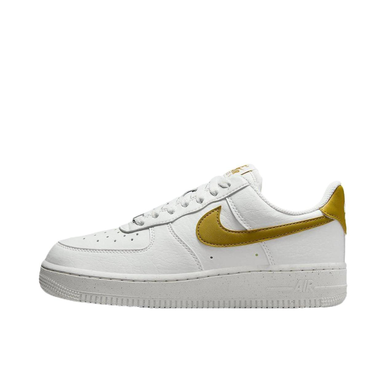 推荐商品：Nike Air Force 1 空军一号 板鞋 轻便舒适百搭耐磨防滑复古 黄色/纯白色