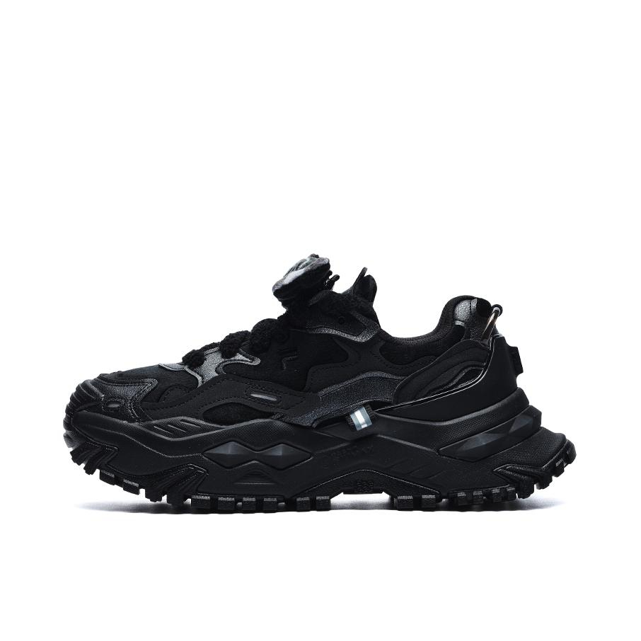 推荐商品：FILA/斐乐 Bianco 硬糖 厚底 防滑耐磨 减震透气 增高鞋 老爹鞋 纯黑
