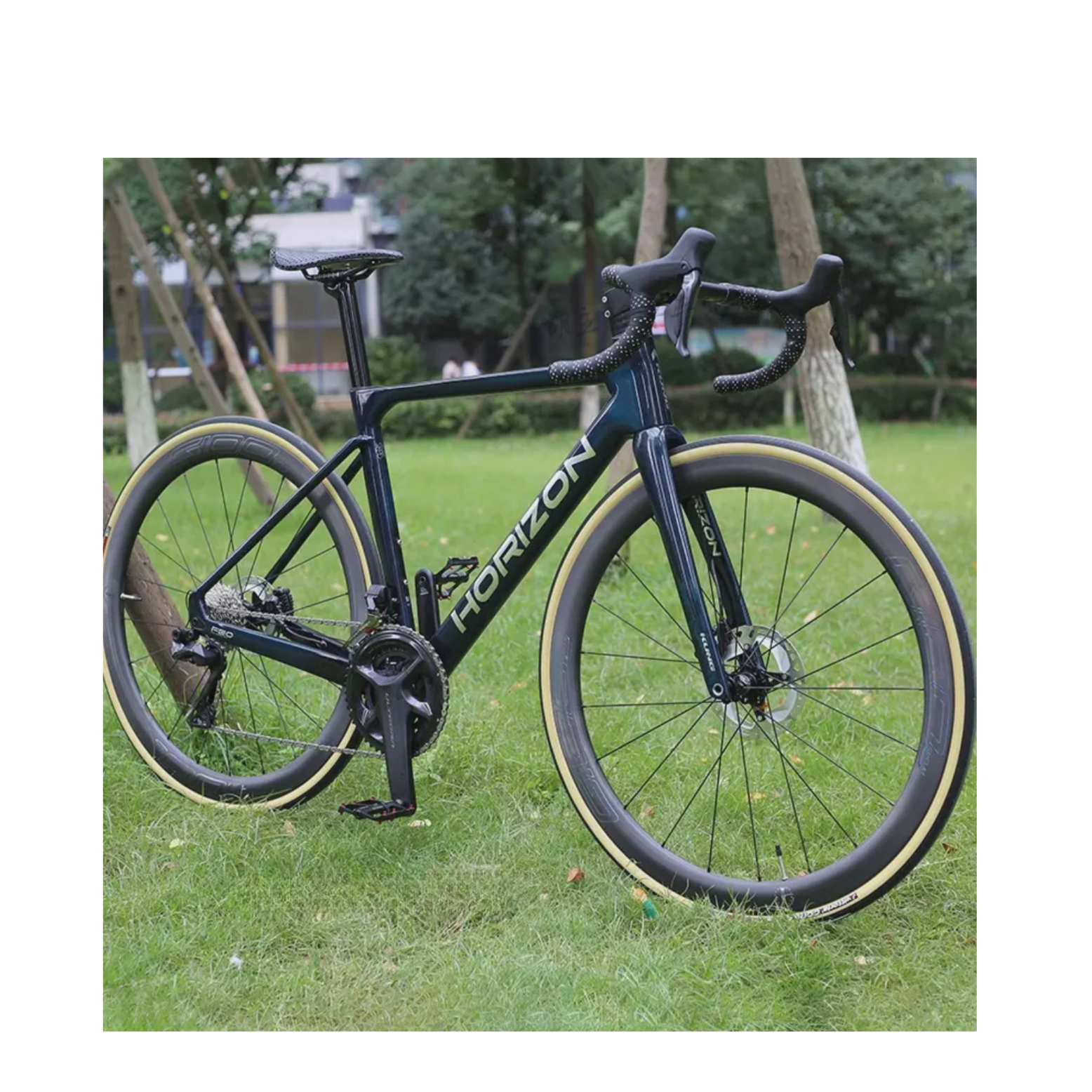 推荐商品：KUNG/攻 天际 禧玛诺套件 碳纤车架 弯把 公路车