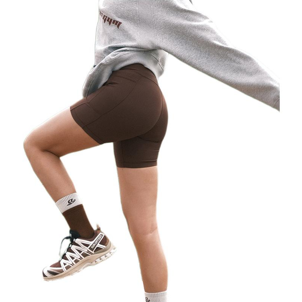 推荐商品：AlphaGym 透气高腰紧身裤 女装 太妃咖