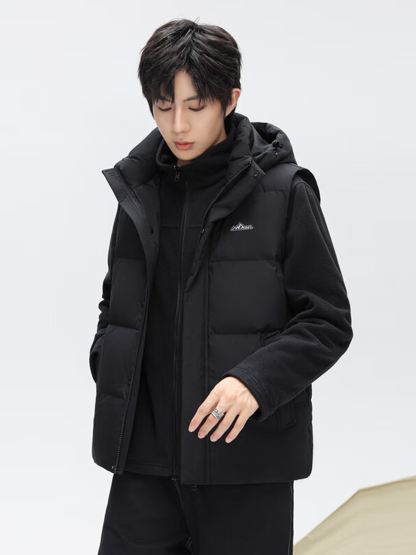 推荐商品：雪中飞  纯色外穿防寒保暖羽绒加绒加厚拉链防风可拆卸连帽马甲 X30131189F 黑