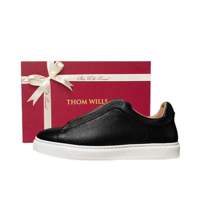 推荐商品：Thom Wills 板鞋 轻便软底低帮运动风一脚蹬真牛皮增高 礼盒款/黑色