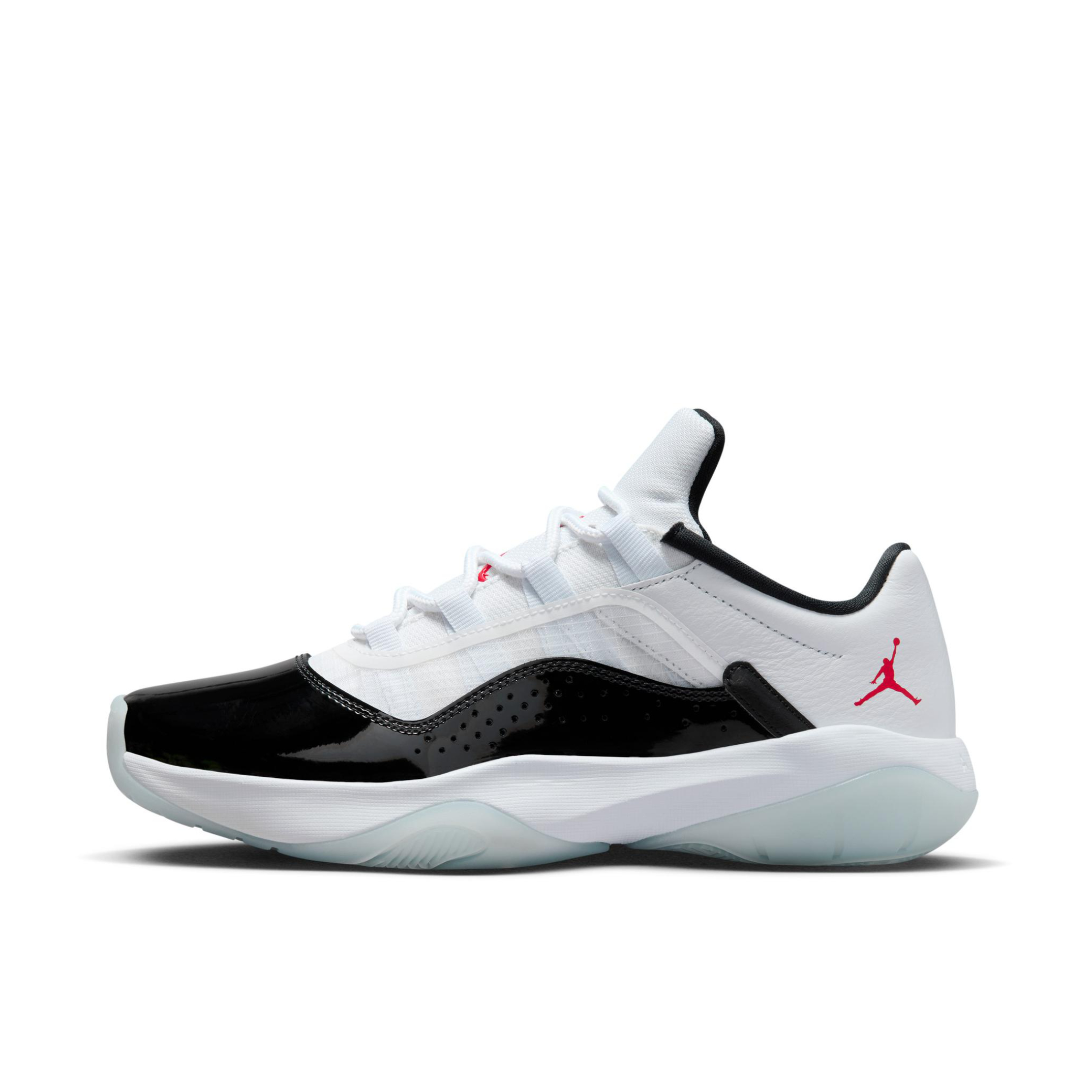 推荐商品：Air Jordan CMFT 11 运动休闲鞋 减震防滑复古耐磨舒适百搭透气运动回弹织物合成革抓地缓震轻便包裹性 熊猫/白色/黑色/红色