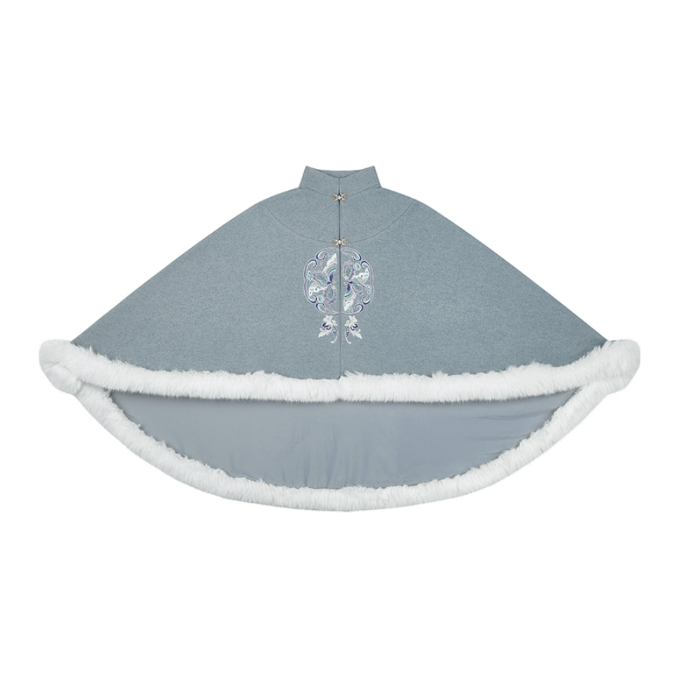 推荐商品：织造司 喻雪 新中式宋制清冷感呢子外套旋裙汉服 女装 蓝/披风