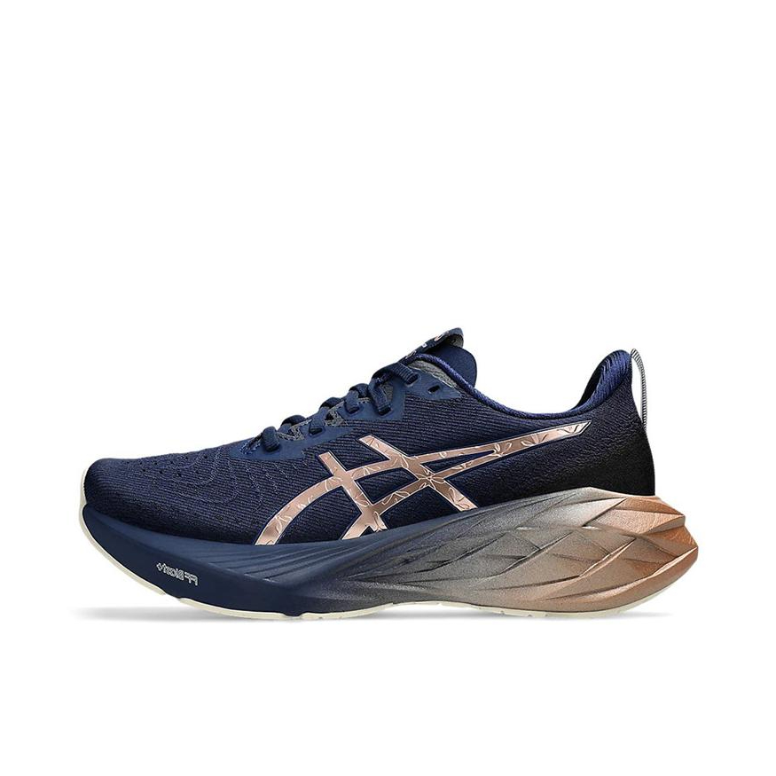 推荐商品：Asics/亚瑟士 Novablast 4 跑鞋 防滑耐磨缓震回弹舒适排汗透气织物长跑夜跑 女款/蓝色/金色