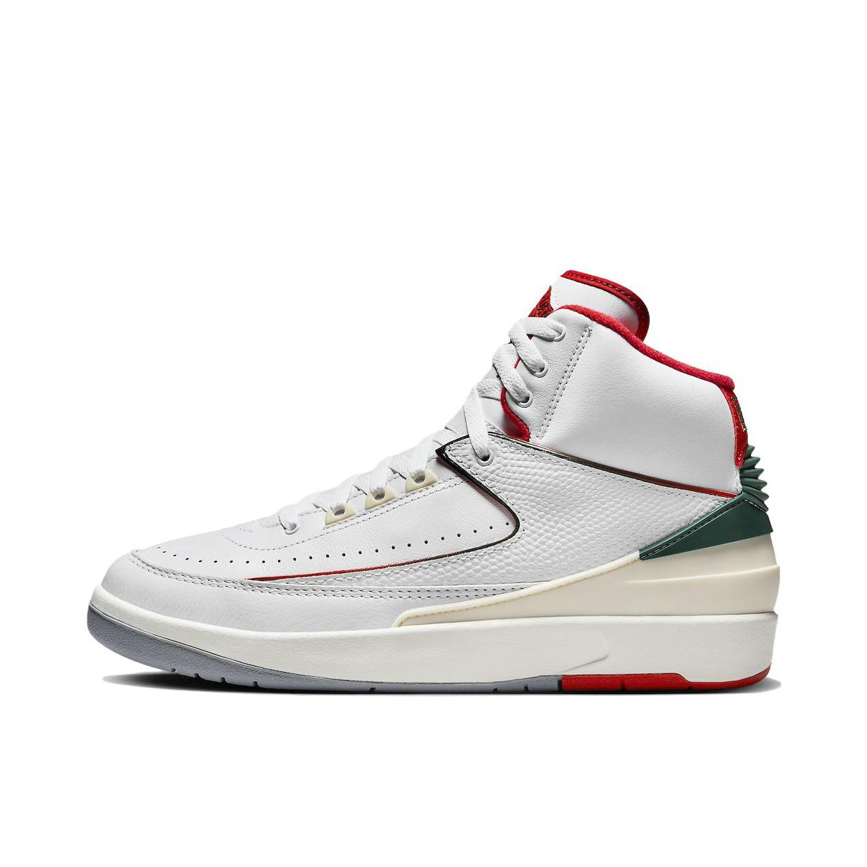 推荐商品：Air Jordan 2 运动休闲鞋 缓震防滑耐磨潮流复古包裹性 白色/火焰红/冷杉绿