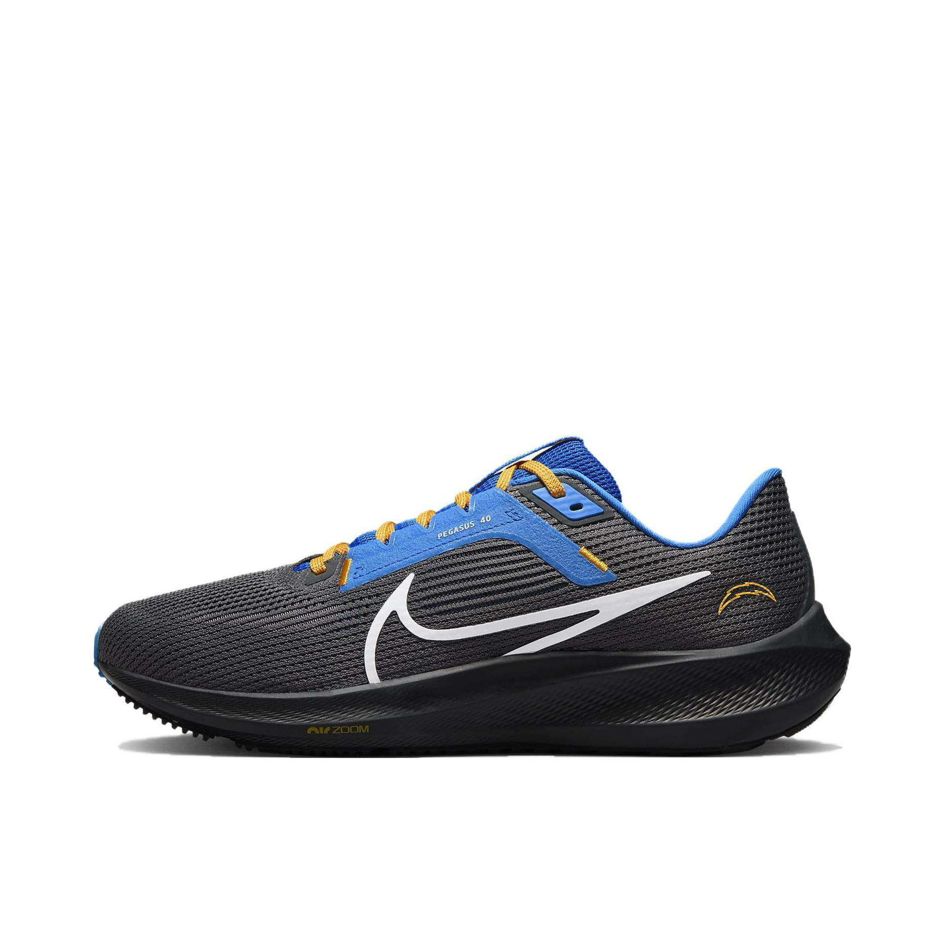 推荐商品：Nike Air Zoom Pegasus 40 跑鞋 缓震网面透气轻质飞马田径训练回弹支撑圆头 黑色/蓝色/灰色