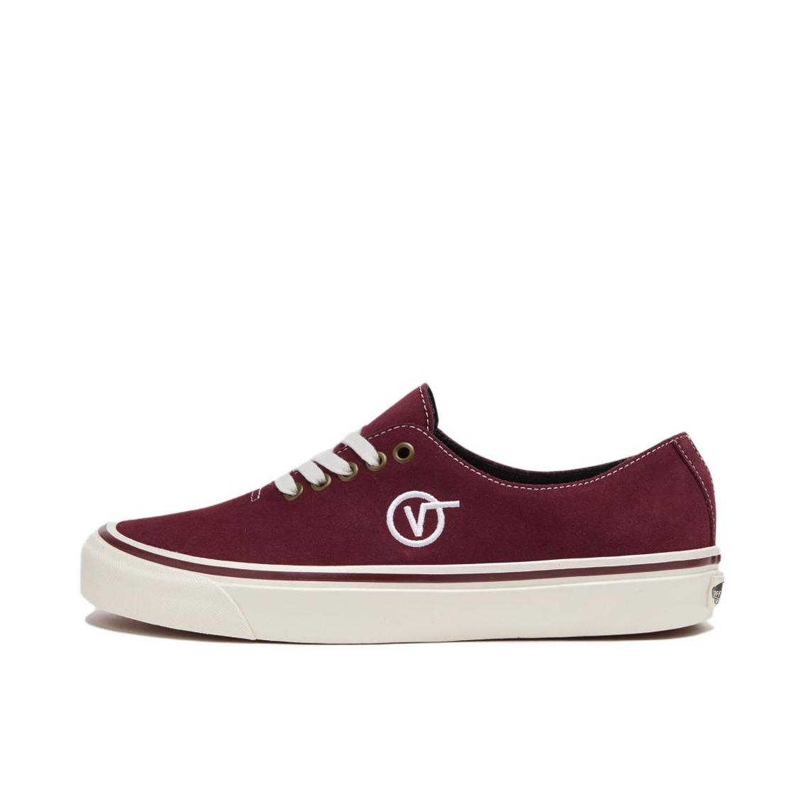 推荐商品：Vans/范斯 Authentic 潮流休闲 轻便舒适 防滑耐磨 百搭运动 复古 板鞋 酒红色/米白色