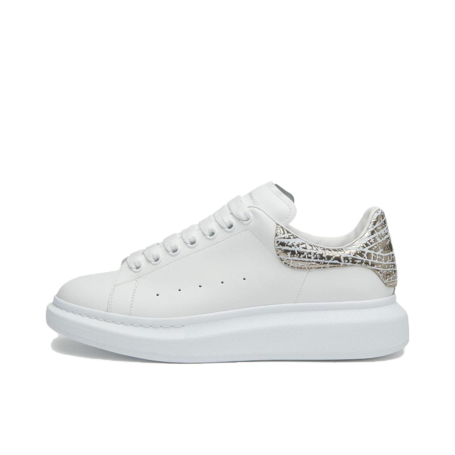 推荐商品：Alexander McQueen/亚历山大麦昆 舒适 耐磨 圆头 皮革 增高 防水 厚底鞋 运动休闲鞋 浅白色