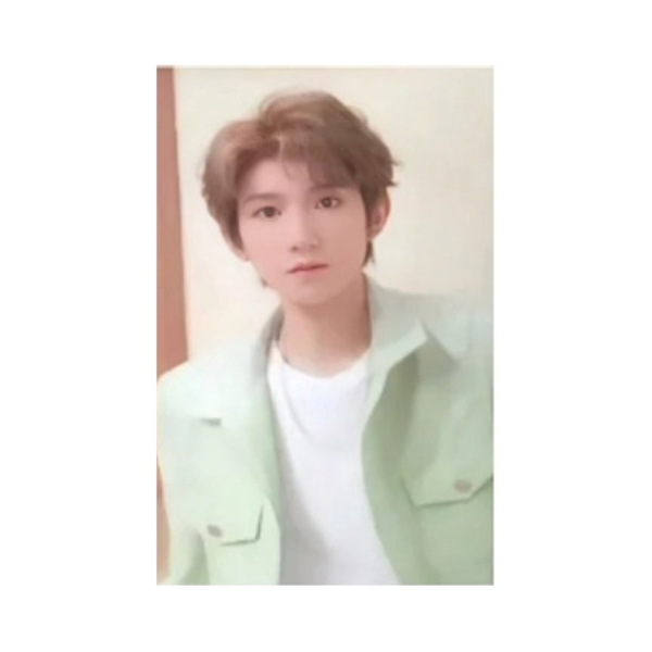 推荐商品：TF 家族 ENTERTAINMENT TFBOYS 《十年》专辑 明星小卡 卡牌