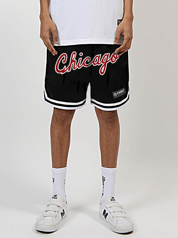 推荐商品：MIRACLE KILL  Chicago芝加哥限定款印花篮球运动直筒系带五分短裤 男女同款 MK-220110-SP70 黑底白